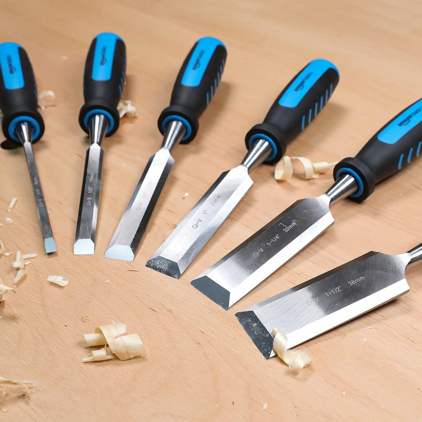 Amazon Basics 8-Piece Wood Carving Chisel Set with Honing Guide, Sharpening Stone and Storage Case