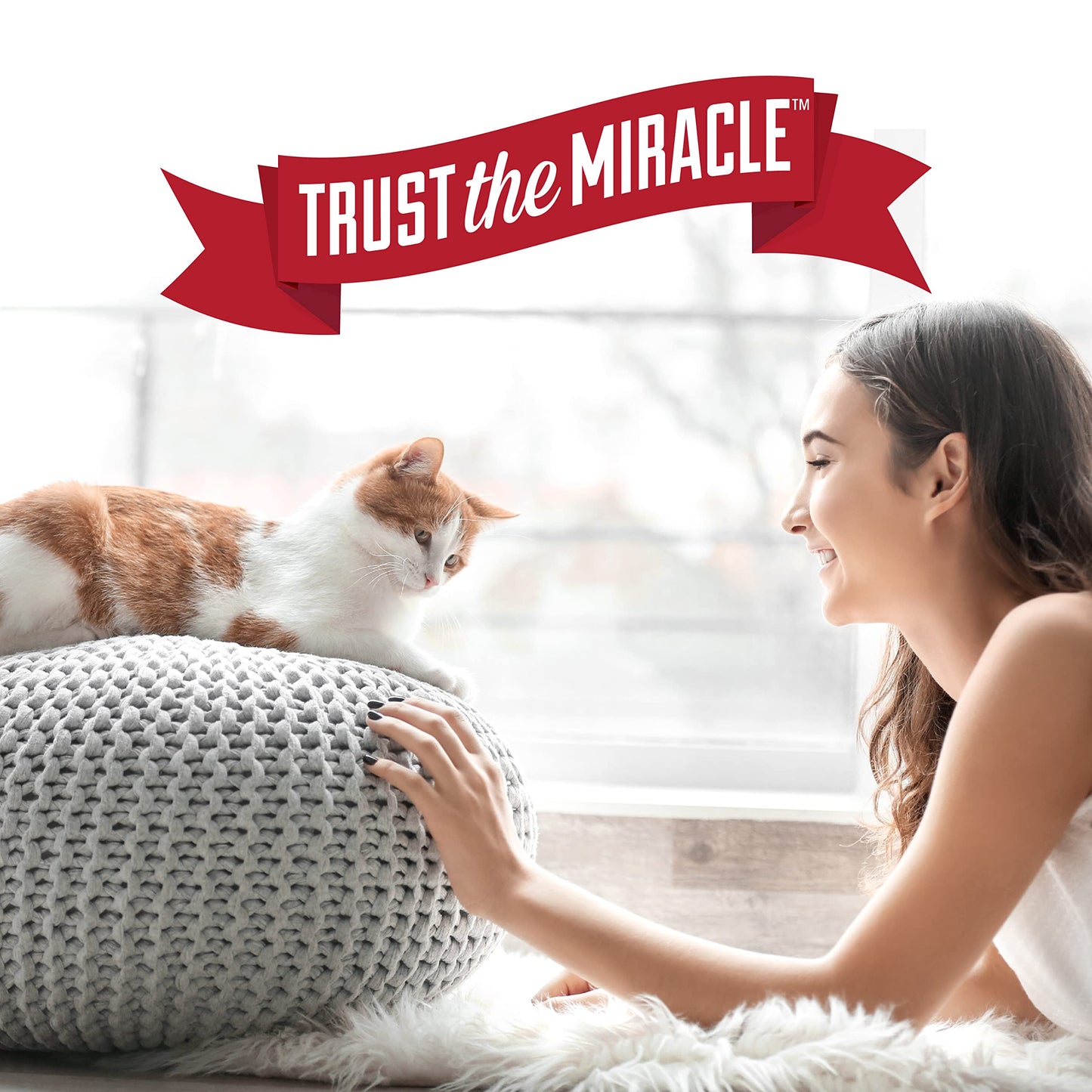 Nature’s Miracle Advanced Stain and Odor Eliminator Cat, 32 Ounces, 1 Gallon, Pour, Fresh Scent, Severe Mess Enzymatic Formula For Tough Pet Messes